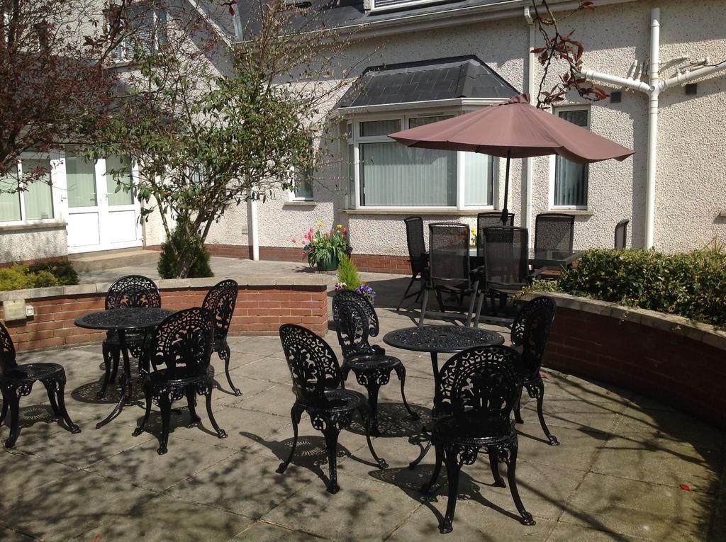 Caldhame Lodge Crumlin  Exterior foto